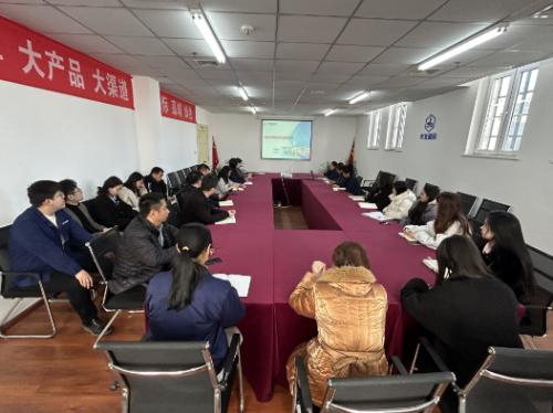 華維公司：開(kāi)展網(wǎng)絡(luò)經(jīng)營(yíng)及食品安全相關(guān)法規(guī)培訓(xùn)